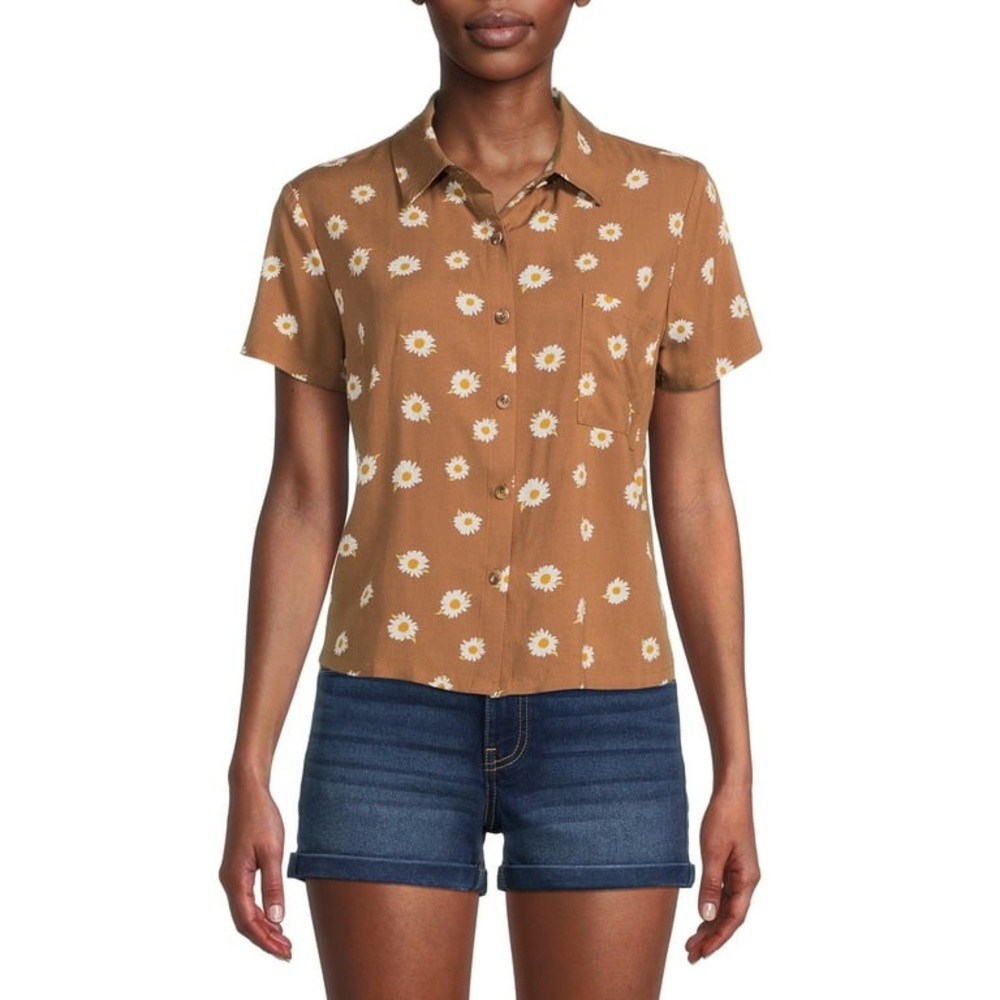No Boundaries Juniors' Sunflower Button-Front Shirt with Short Sleeves